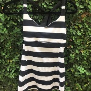 lululemon tank top *pads are taken out